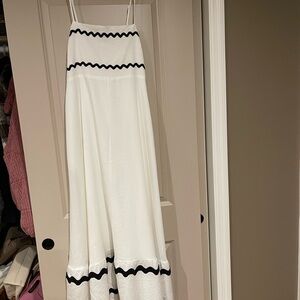 Elegant White and Black Maxi Dress